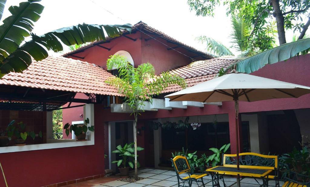 Casa Tropicana - Hotel & Homestays باناجي المظهر الخارجي الصورة
