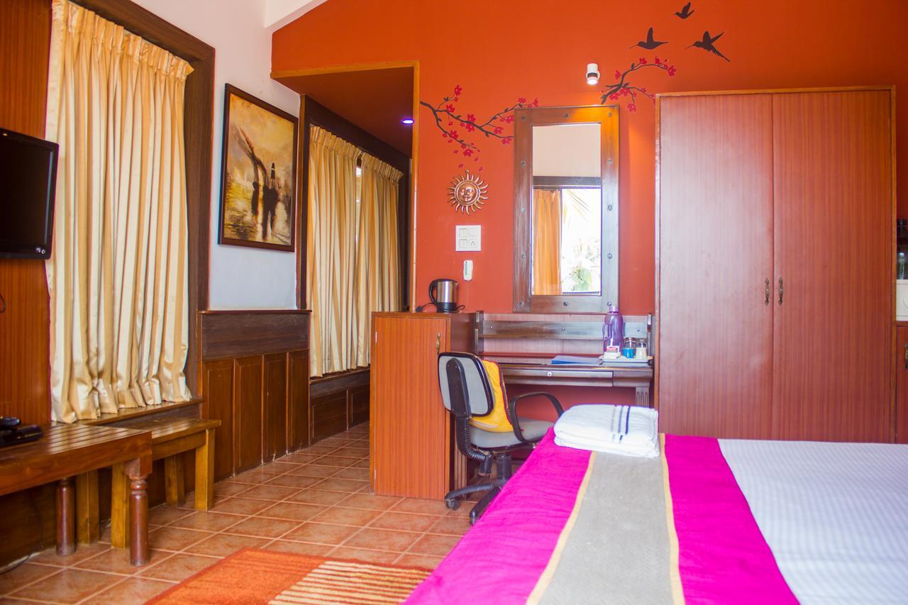Casa Tropicana - Hotel & Homestays باناجي المظهر الخارجي الصورة