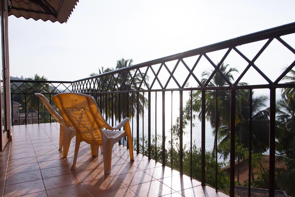 Casa Tropicana - Hotel & Homestays باناجي المظهر الخارجي الصورة