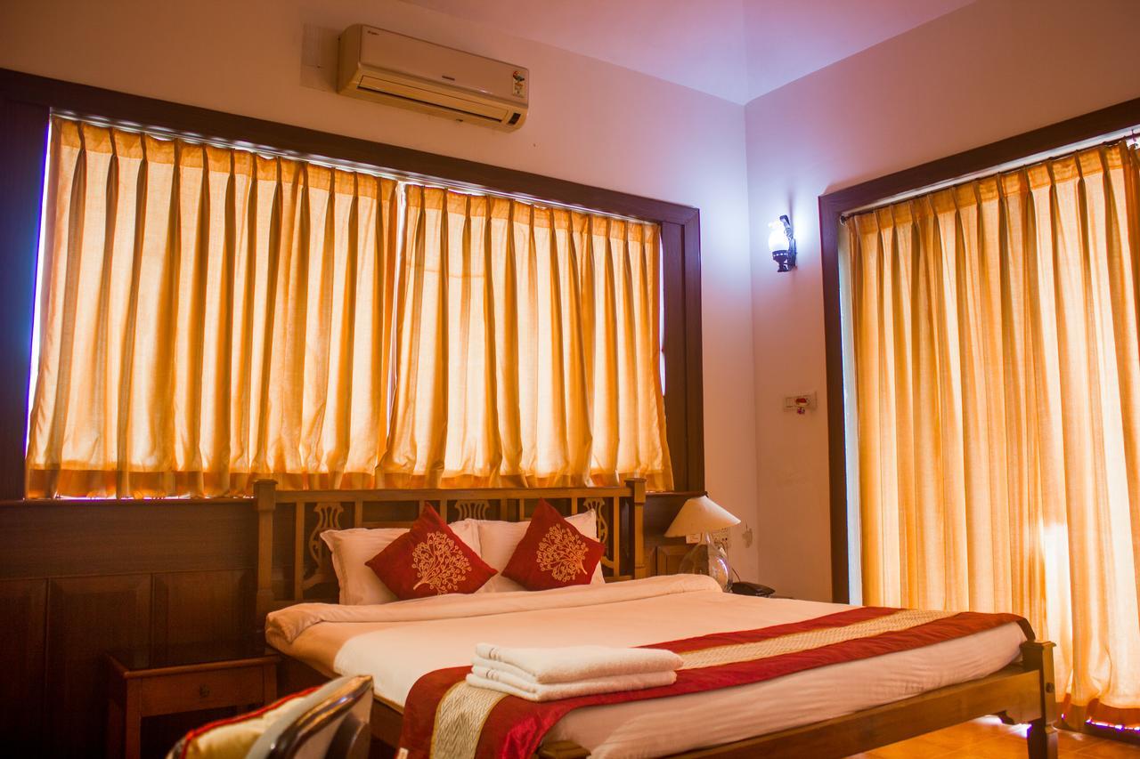 Casa Tropicana - Hotel & Homestays باناجي المظهر الخارجي الصورة